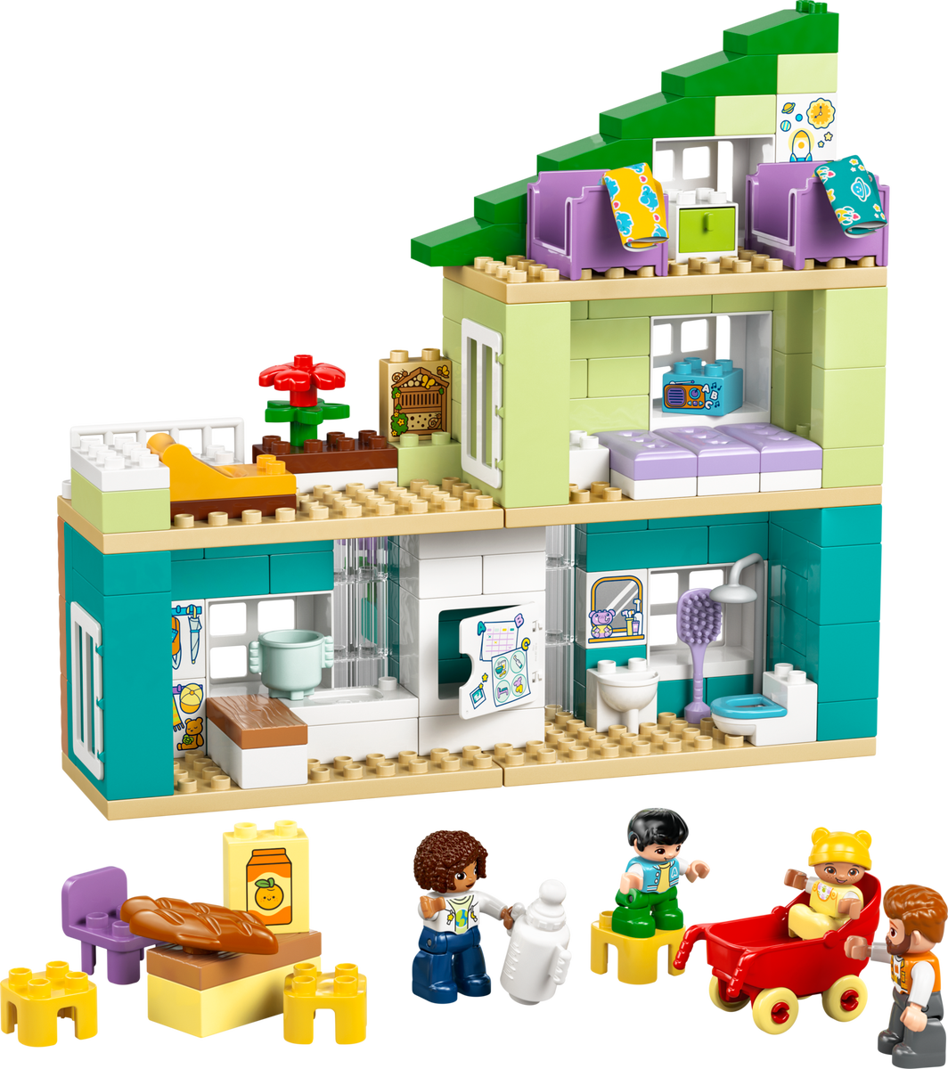 LEGO 3 In 1 Modern Family House with Figures — Set 10470