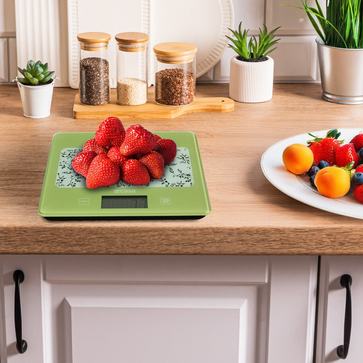 CASA Kitchen Digital Scale - Glass - Green With Olives Design