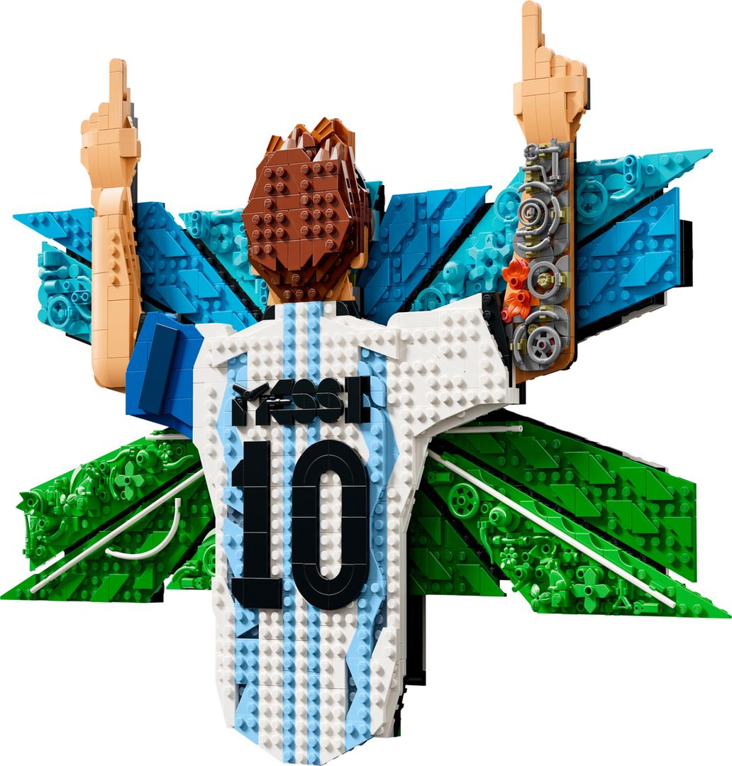 LEGO Lionel - Messi Celebration — Set 43018
