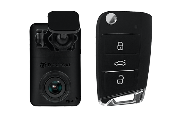TRANSCEND DRIVEPRO 10 DASH CAMERA with 64GB MicroSD