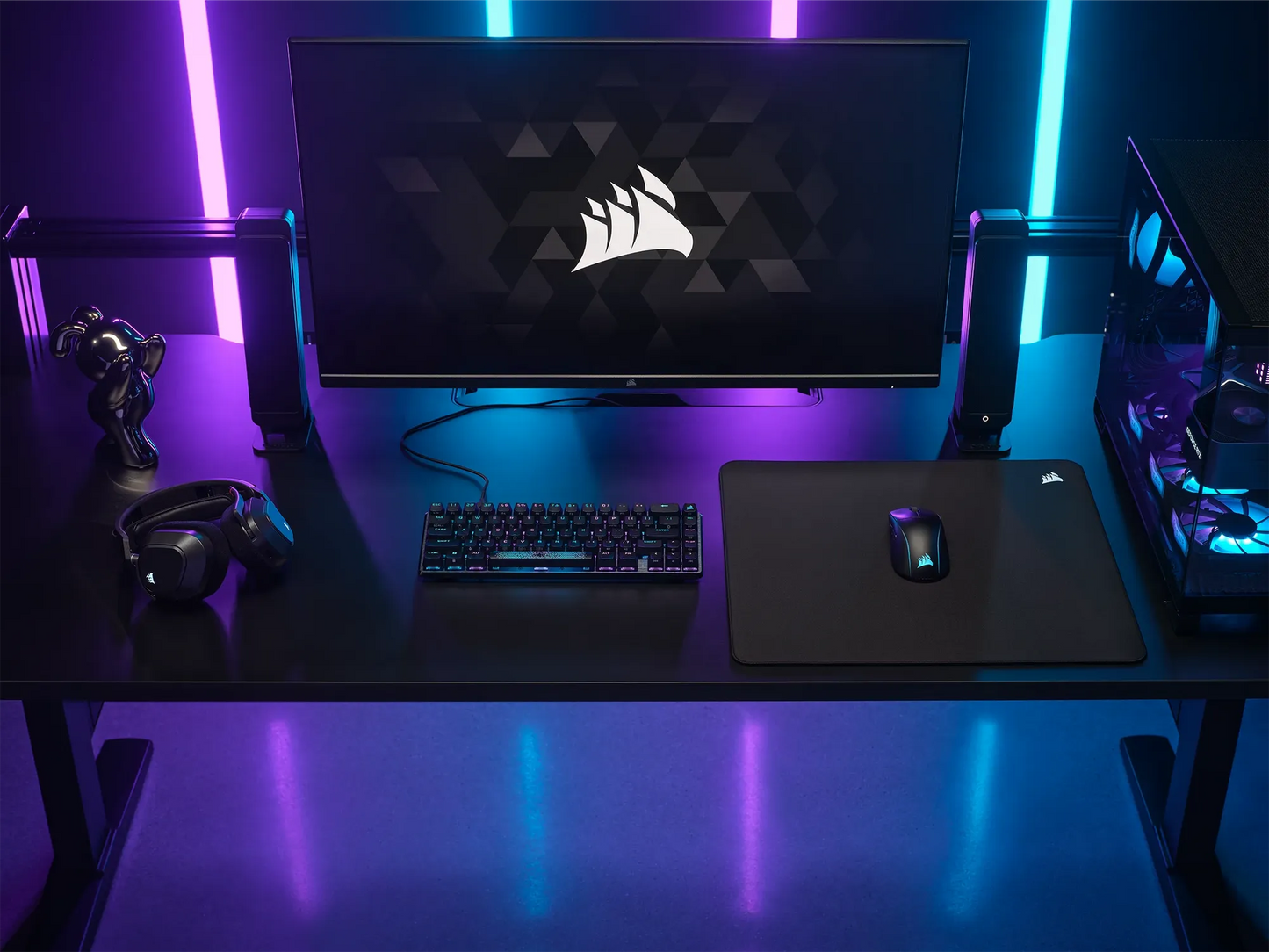 Corsair MM500 v2 Hybrid Cloth Gaming Mouse Pad - Large; Black; 450mm x 400mm