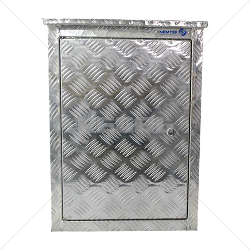 ENCLOSURE Alum Tread Plate Box Large