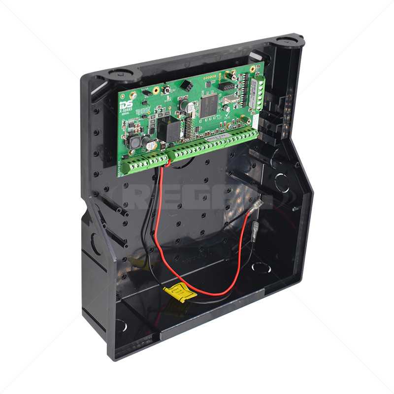 IDS X64 Serial 8 Zone Alarm Panel - 64Z