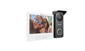 Hikvision 4-wire HD analog intercom kit 720p HD video 3m IR 7" indoor station 12VDC Guards On Duty Security