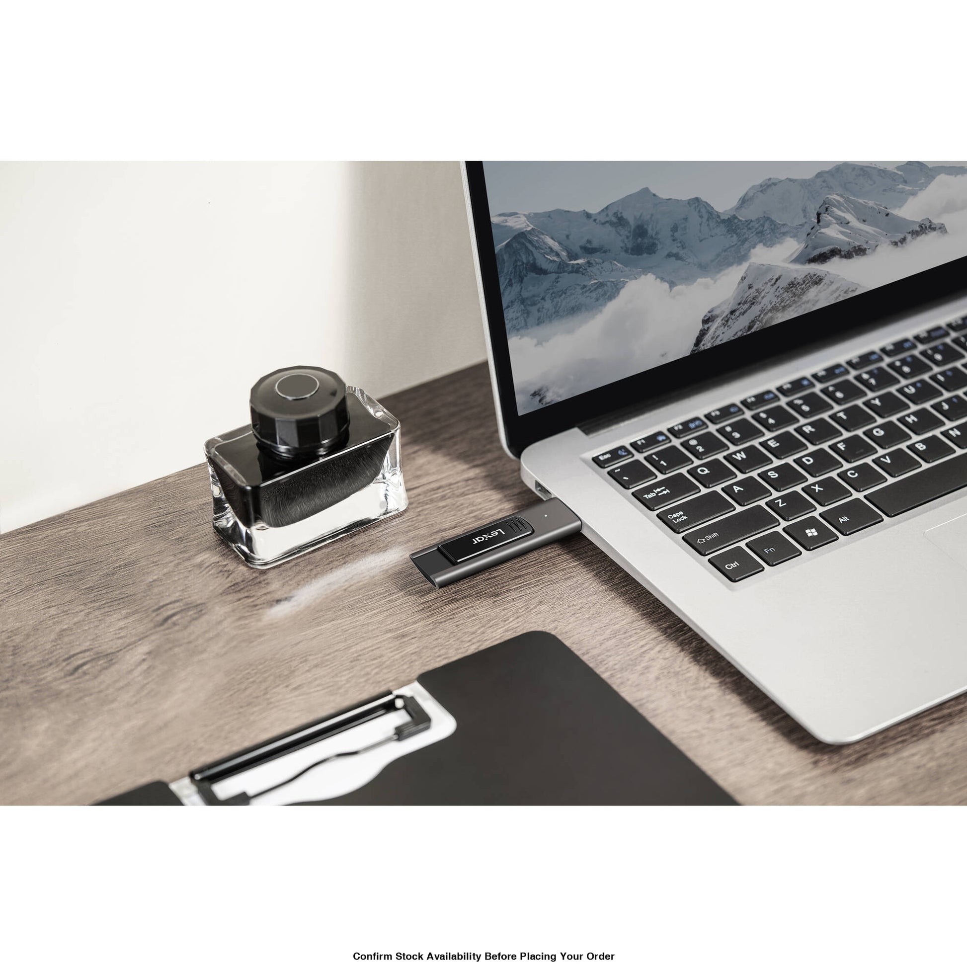 LEXAR 128GB JumpDrive M900 USB 3.1 Flash Drive