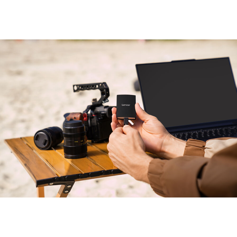 Lexar 1TB ARMOR 700 USB 3.2 Gen 2x2 Portable SSD