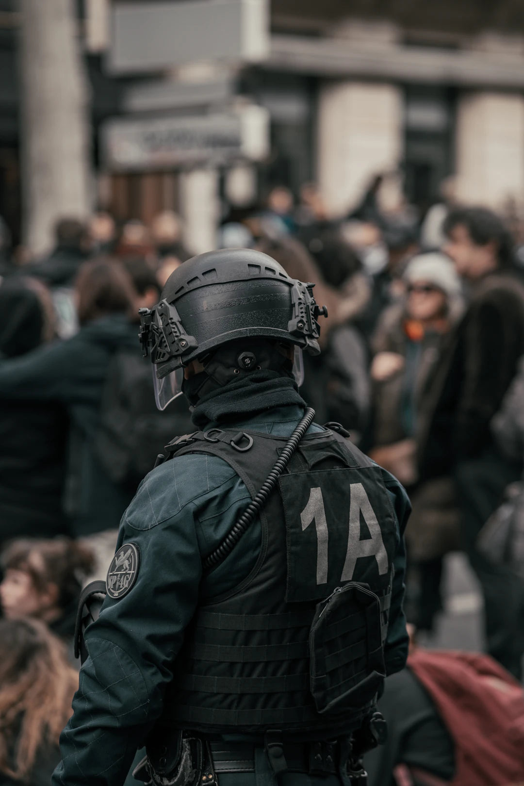 Essential Emergency Protocols for Security Guards