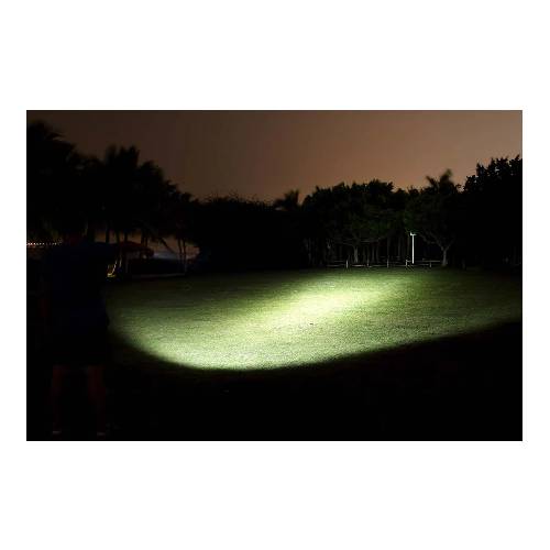 Fenix LD22 LED Flashlight (Black)
