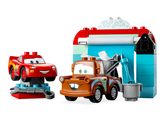 LEGO Lightning McQueen & Mater's Car Wash Fun — Set 10996
