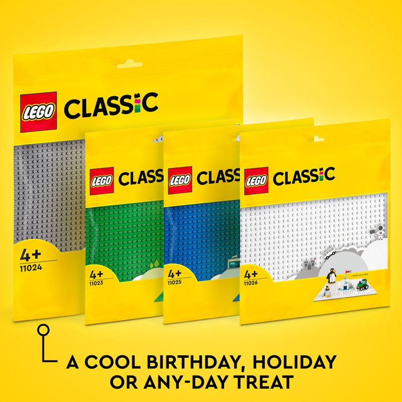 LEGO® Classic Green Baseplate Building Kit 11023