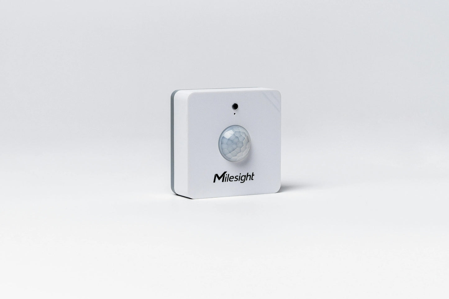 Milesight Prescence, Motion and Light Sensor