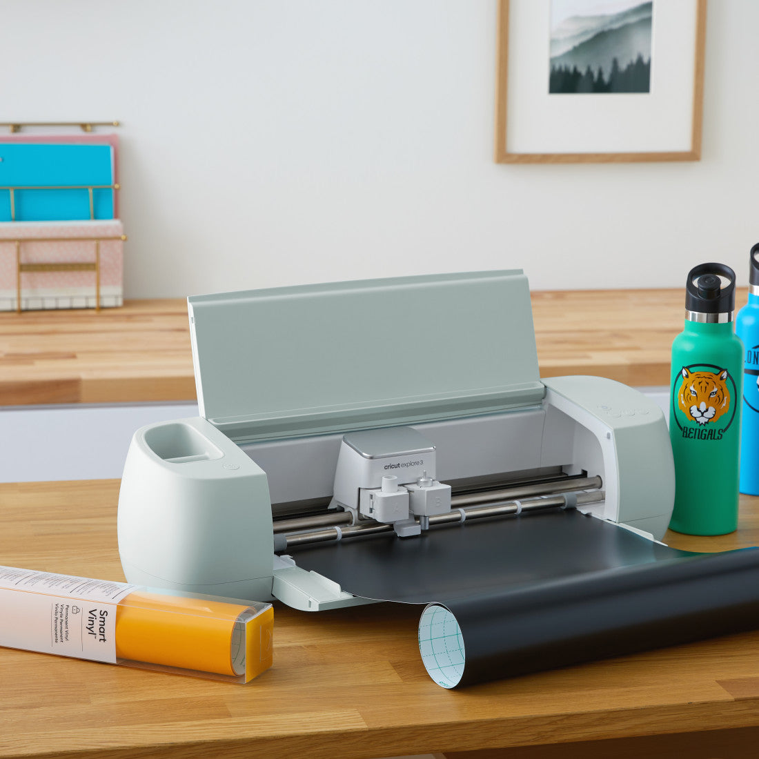 2008663 - Cricut Smart Vinyl Permanent 33x640Cm 1 Sheet (White)