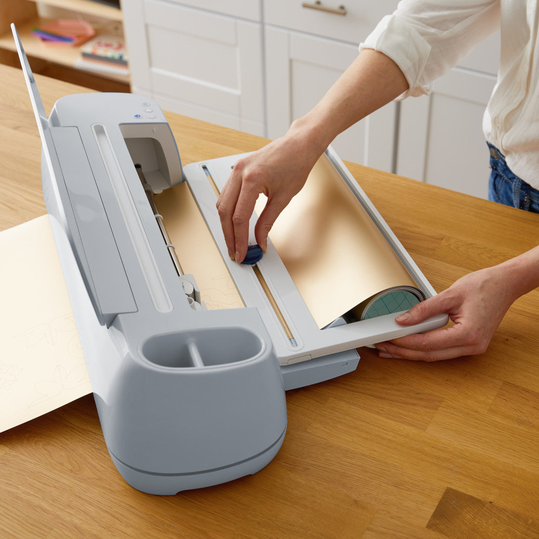2009039 - Cricut Roll Holder for SmartMaterials; For Cricut Explore 3-4 and Cricut Maker 3-4