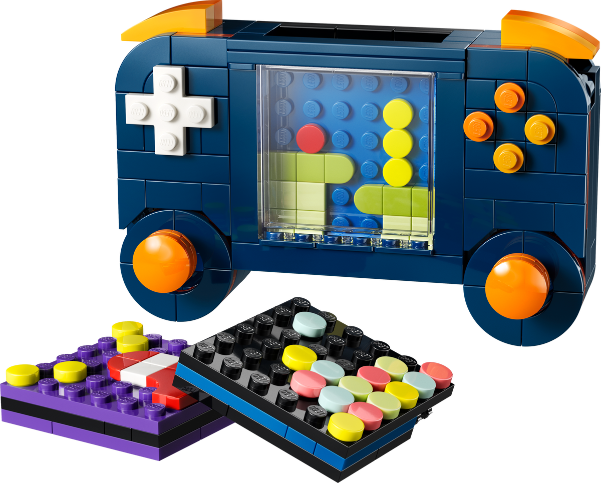 LEGO Retro Gaming Console — Set 31380