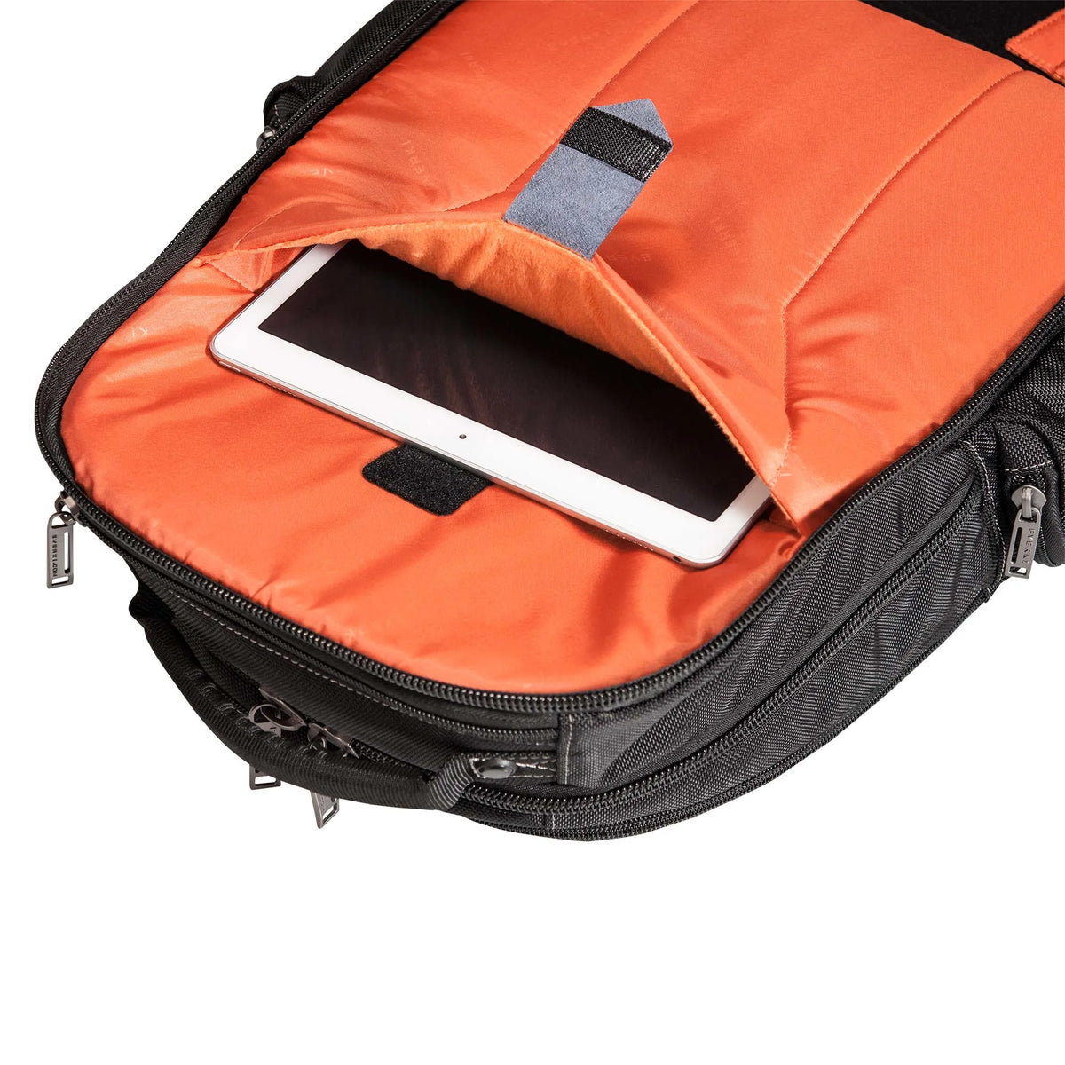 EVERKI ATLAS BACKPACK | Fits up to 15.6 inch laptops | Travel friendly | Opens 180 | 5-Point balance strap system