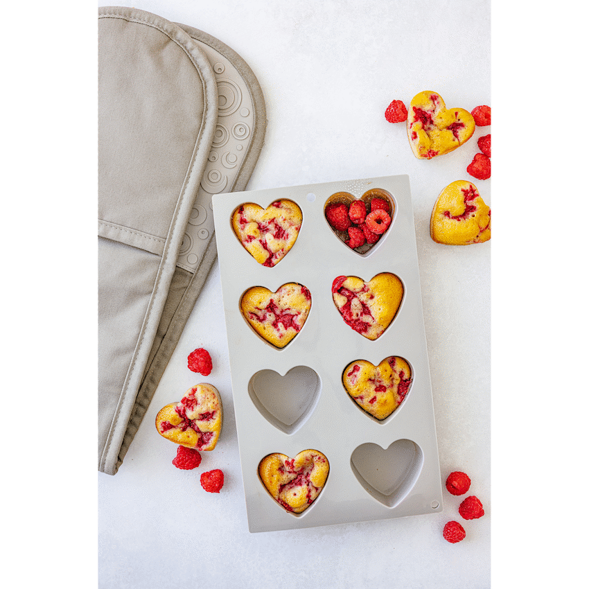 Kitchen Inspire Heart Muffin Pan