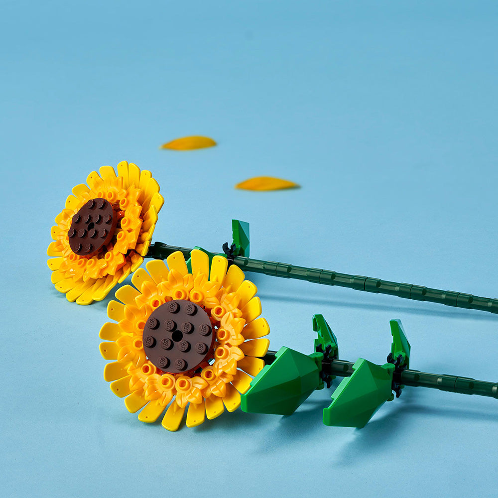 LEGO® Botanicals Sunflowers Flower Decoration Set 40524