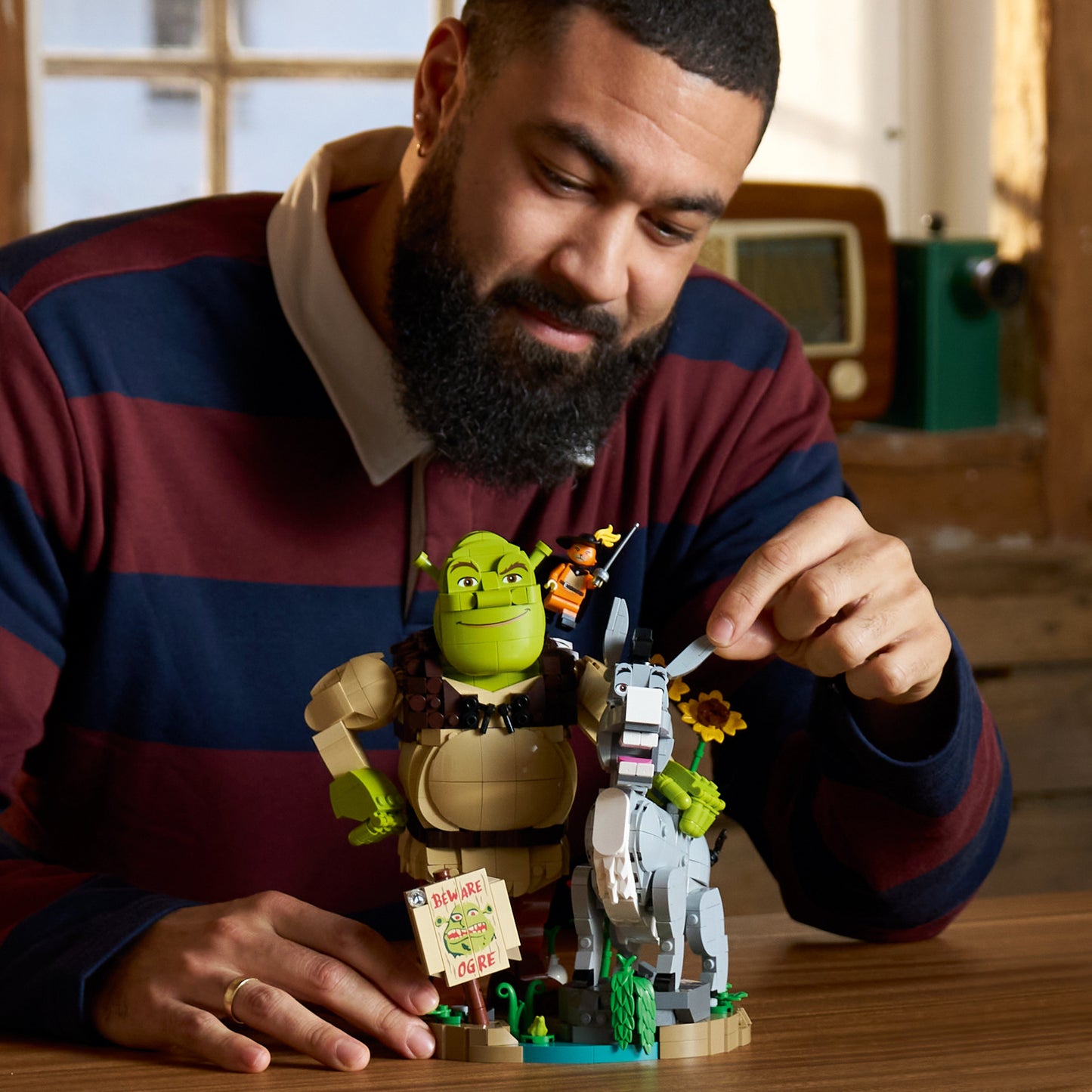 LEGO® Shrek: Shrek - Donkey & Puss in Boots Figure Kit 72423