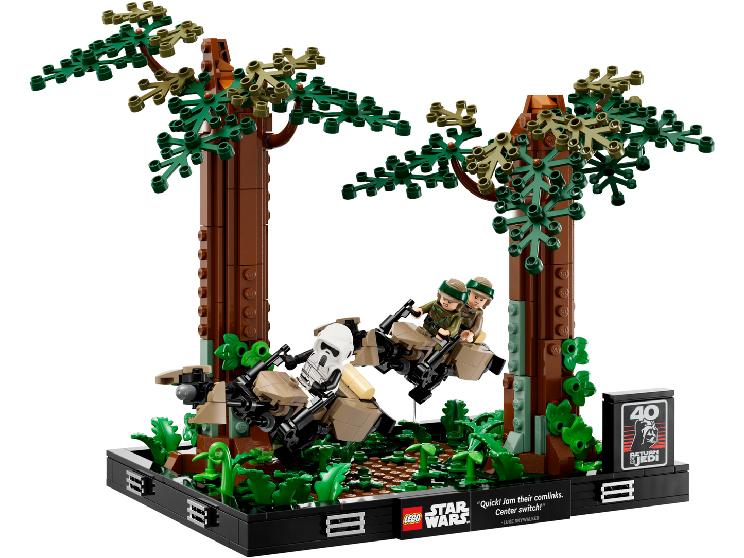 LEGO Endor™ Speeder Chase Diorama — Set 75353