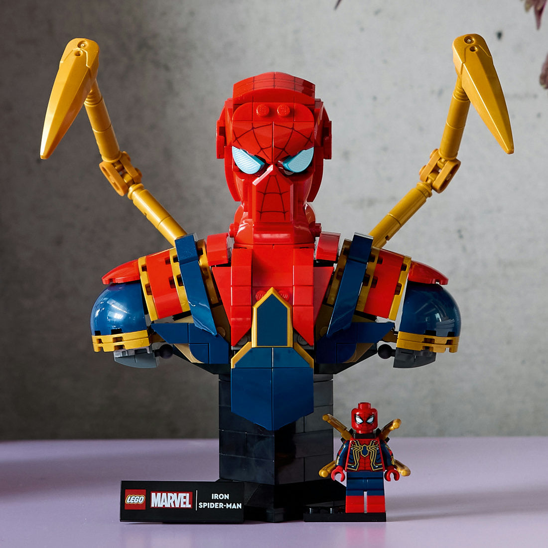LEGO® ǀ Marvel Iron Spider-Man Bust Collectible Adult Building Set 76326