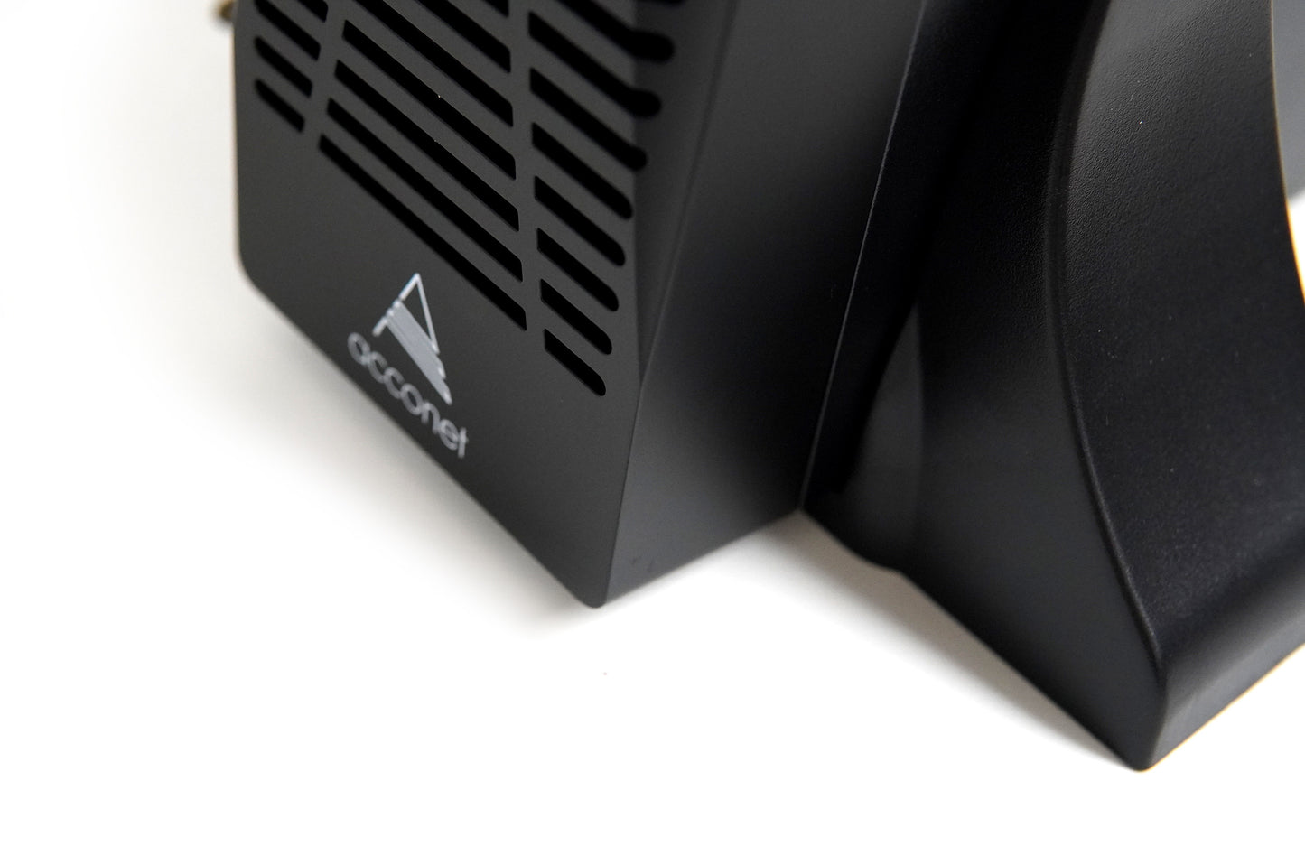 Acconet 2000VA/1800W Online Rack Mounted UPS | AC-UPS-O2000-R