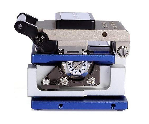 UltraLAN High Precision Fiber Optic Cleaver