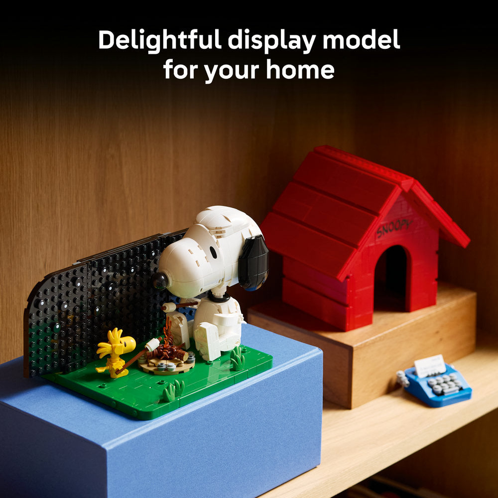 LEGO® Ideas Peanuts: Snoopy’s Doghouse Set 21368