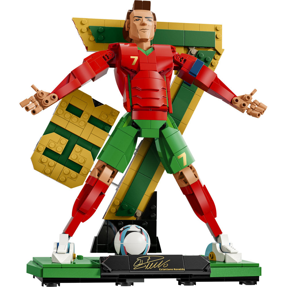 LEGO® Editions Cristiano Ronaldo – Football Legend Set 43016