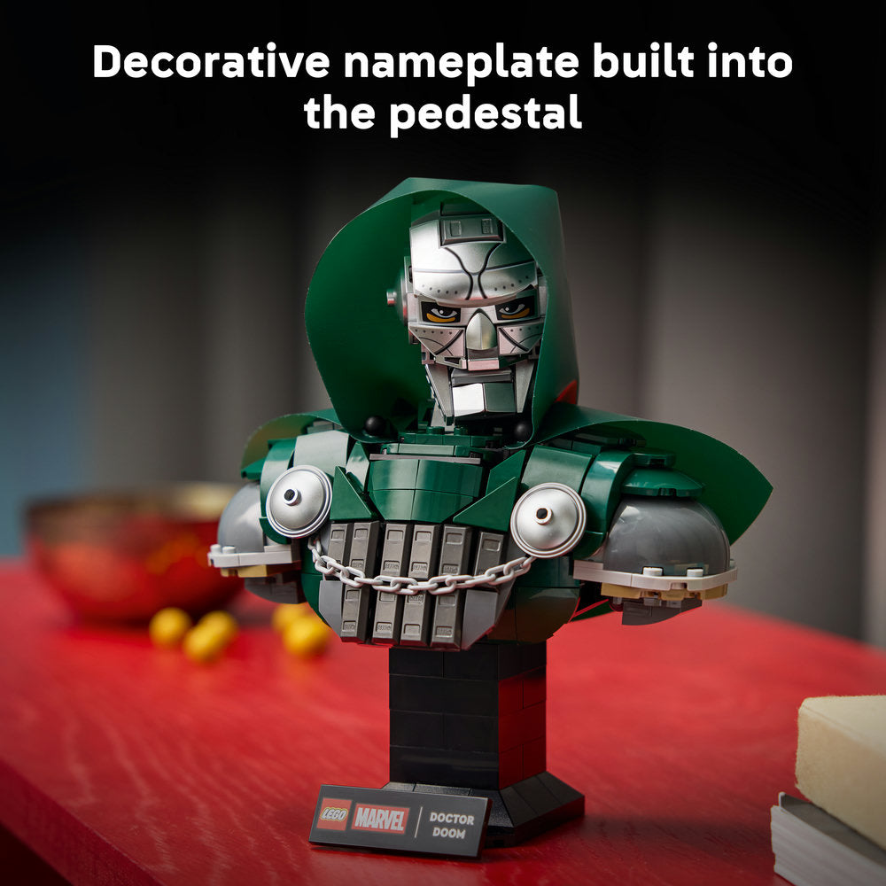 LEGO® ǀ Marvel Doctor Doom Bust Building Set 76345