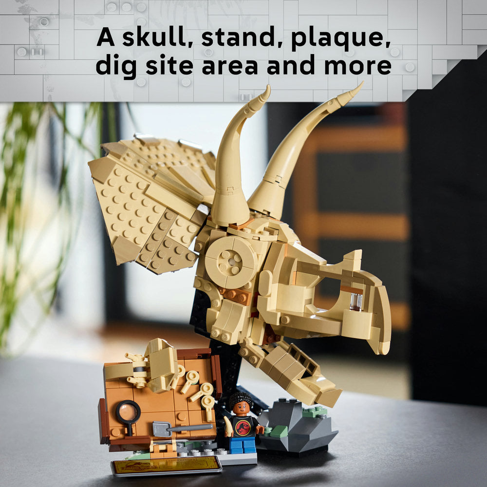 LEGO® Jurassic World Dinosaur Fossils: Triceratops Skull 76969