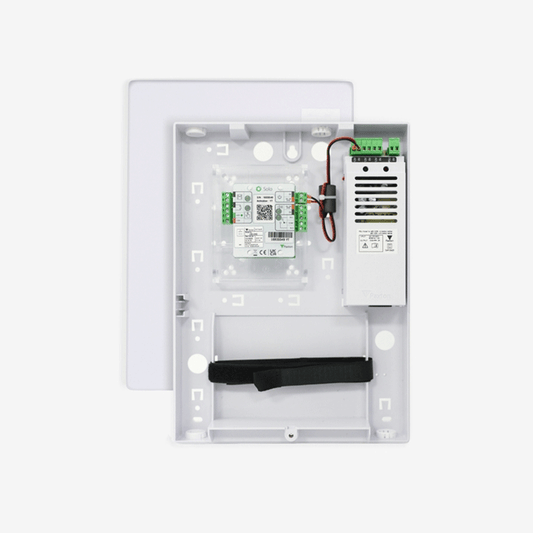 Paxton Solo - Controller with 12V2A PSU and Plastic housing
