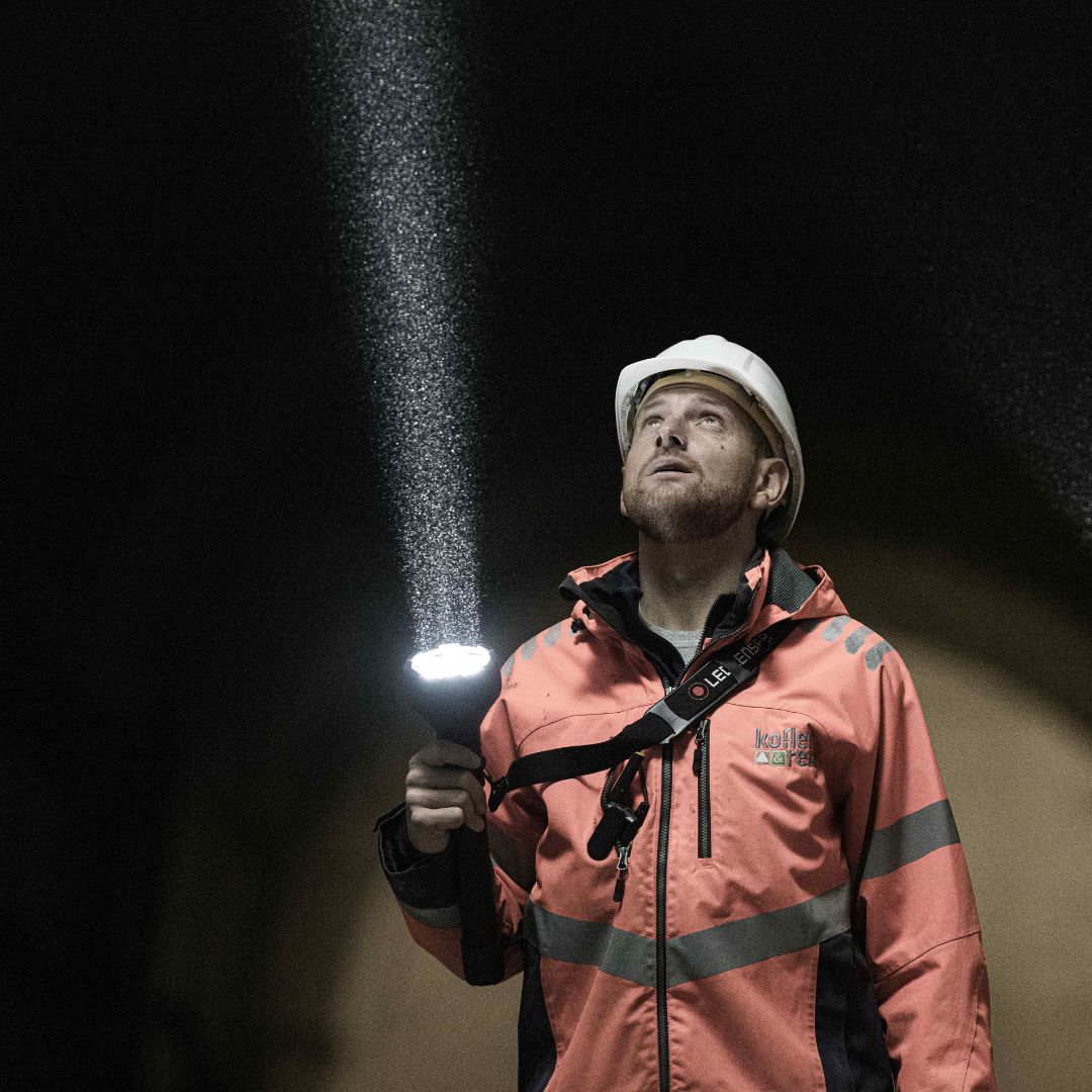 Ledlenser P21R Torch