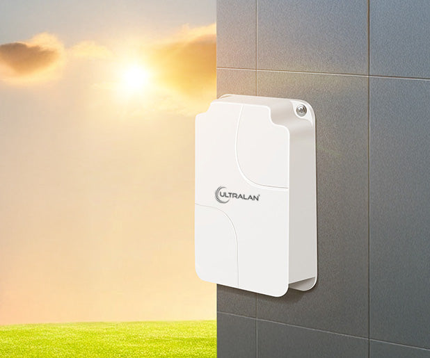 4-Port Gigabit Outdoor PoE Extender (1x PoE In, 4x PoE Out)