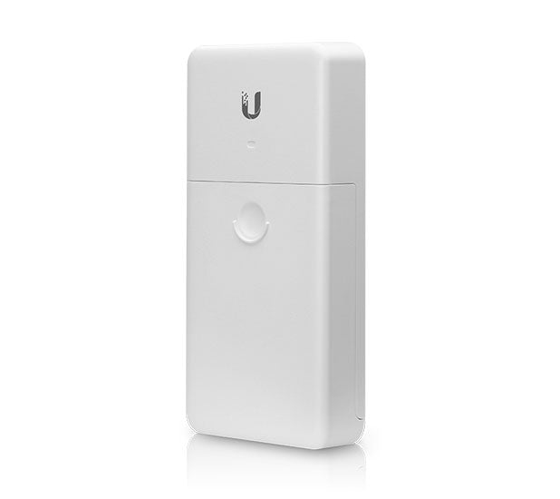 Ubiquiti NanoSwitch – Gigabit Outdoor Switch with PoE Passthrough
