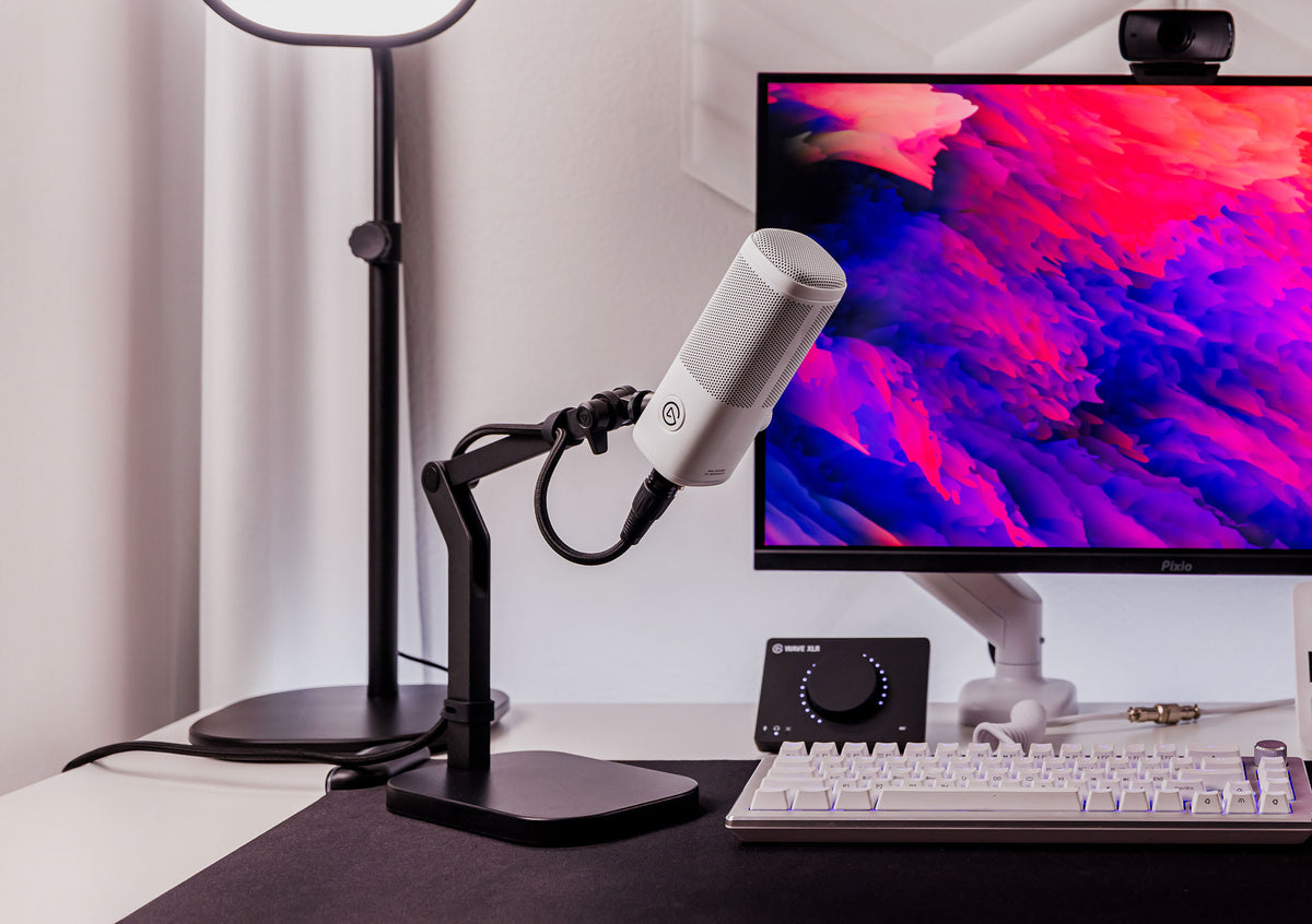 Elgato Wave Desk Stand - 1kg Load; 216mm horizontal reach; 411mm vertical reach; 275° arm rotation; 360° head rotation.