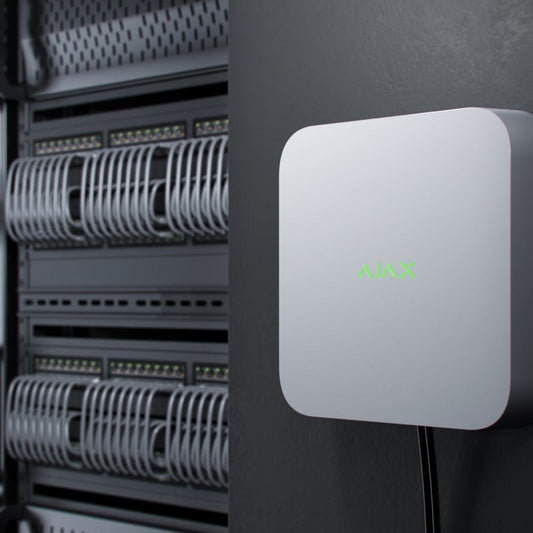 Ajax - Ajax 8 Ch NVR White excl. Hard Drive