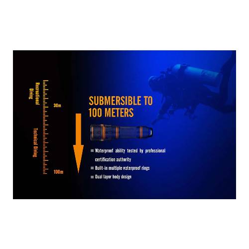 Fenix SD11 Diving Flashlight