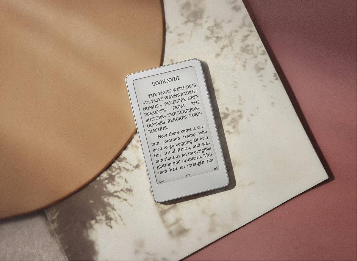 Boox Picco card-sized e-reader on a desk