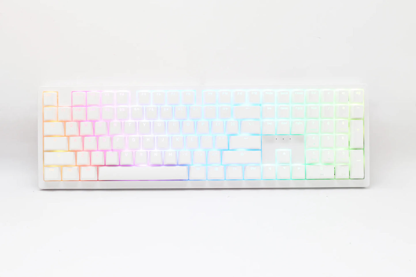 Ducky Keyboard Zero 6108 100% Mechanical Wireless Keyboard; RGB; USB 2.0 / 2.4GHz / BT - White - Cherry MX2A Brown switches.