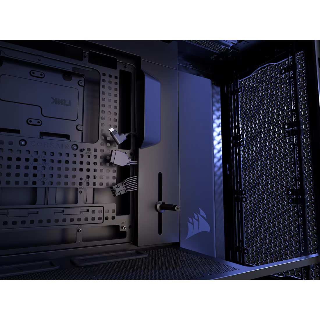 FRAME 5000D RS Mid-Tower PC Case; 4x RS 140 PWM Fans; 2x 2.5'' ; 1x 3.5''; Black.