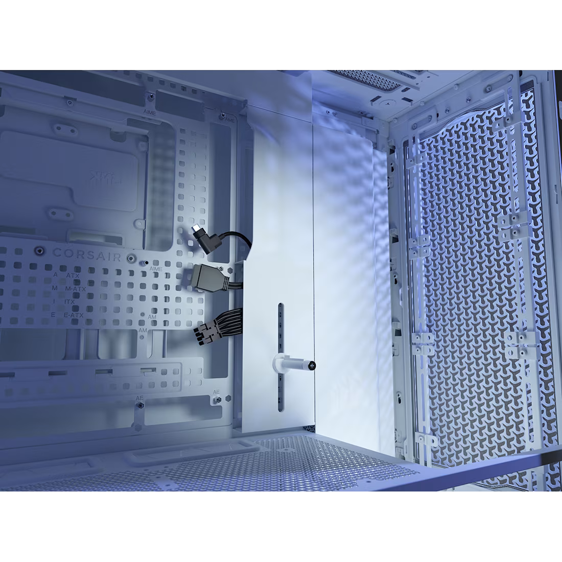 FRAME 5000D ARGB RS Mid-Tower PC Case; 4x 4x RS140 ARGB Fans; 2x 2.5'' ; 1x 3.5'' ; White.