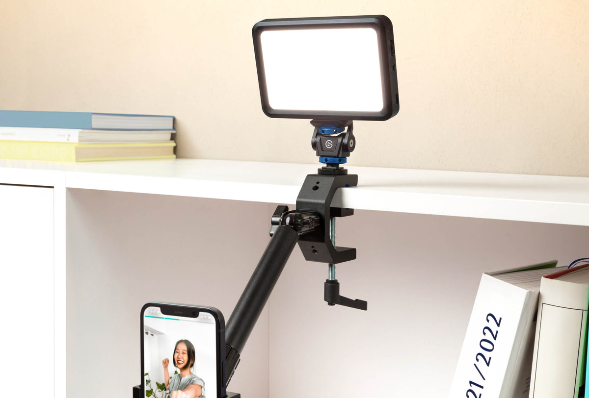 Elgato Heavy Clamp - Heavy-duty G-Clamp; Ball head and four ¼-inch threads; Rubber pad with tube groove.