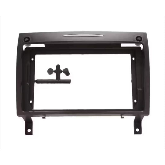 ON824-F1- OneNav Frame for Merc SLK 2006-10 (9 Inch) (ON824-F1)