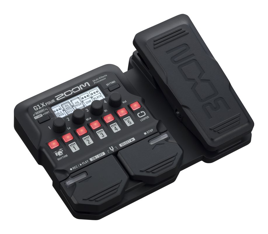 ZOOM MULTI EFFECTS GUITAR PROCCESSOR W/EXPRESSION (G1X FOUR)