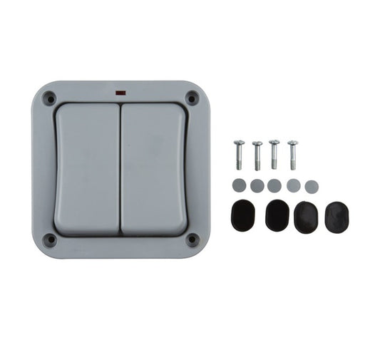 Masterplug IP66 Single Retractive Switch Press