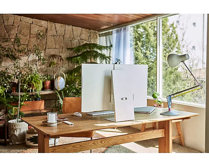SAMSUNG M80D SMART FLAT 32" DISPLAY VA RESPONSE: 4MS(GTG) AR: 16:09 RESOLUTION: 3840 X 2160 (4K) RR: 60HZ HDMI,USB 2.0 (X2),USB-C,WIFI5,BLUETOOTH (5.2) SPEAKER: YES (10W) POWER SUPPLY: EXTERNAL TILT: YES SWIVEL: YES PIVOT: YES HEIGHT ADJUST: YES VESA: YES - Guards On Duty Shop & Security Guards